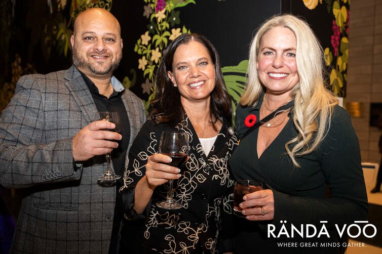 RÄNDĀ VO͞O Business Events | Ottawa