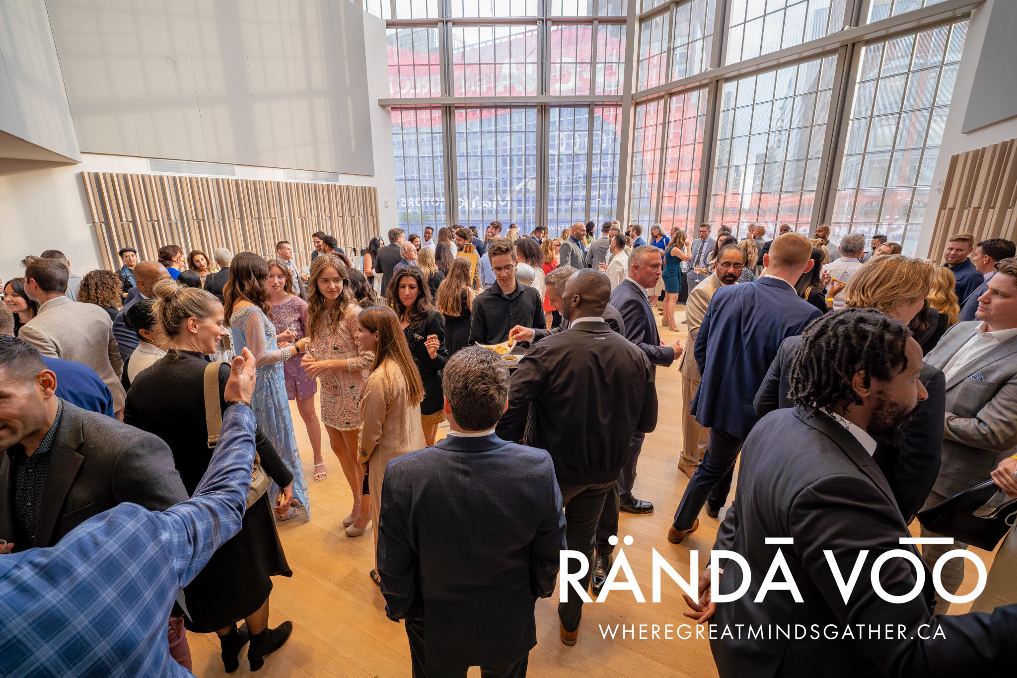 wheregreatmindsgather.ca