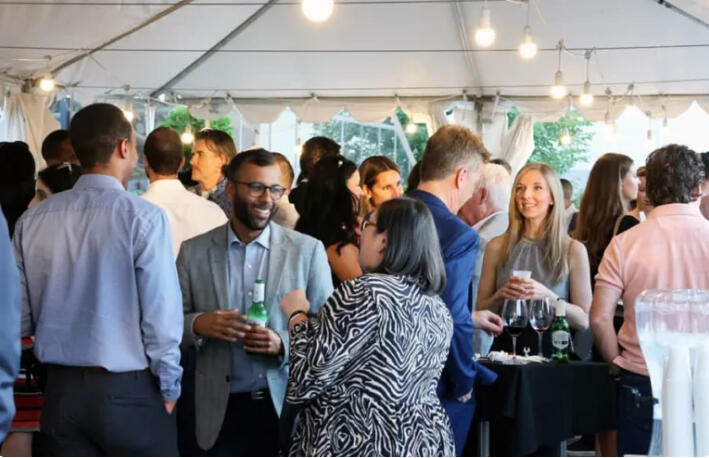 wheregreatmindsgather.ca